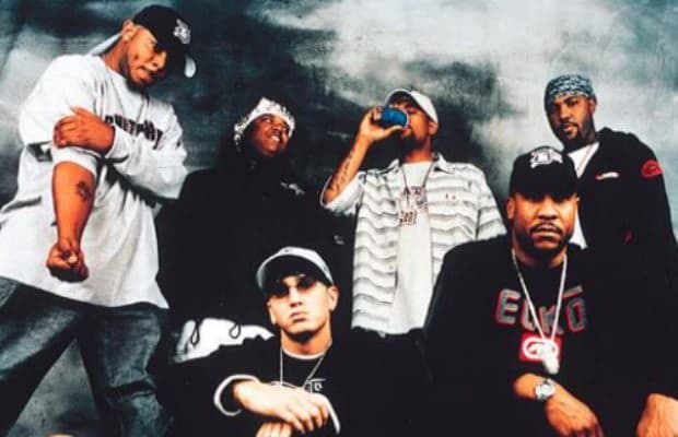 d12