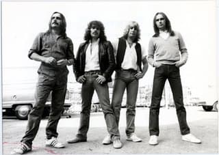 status quo