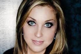 sunny sweeney